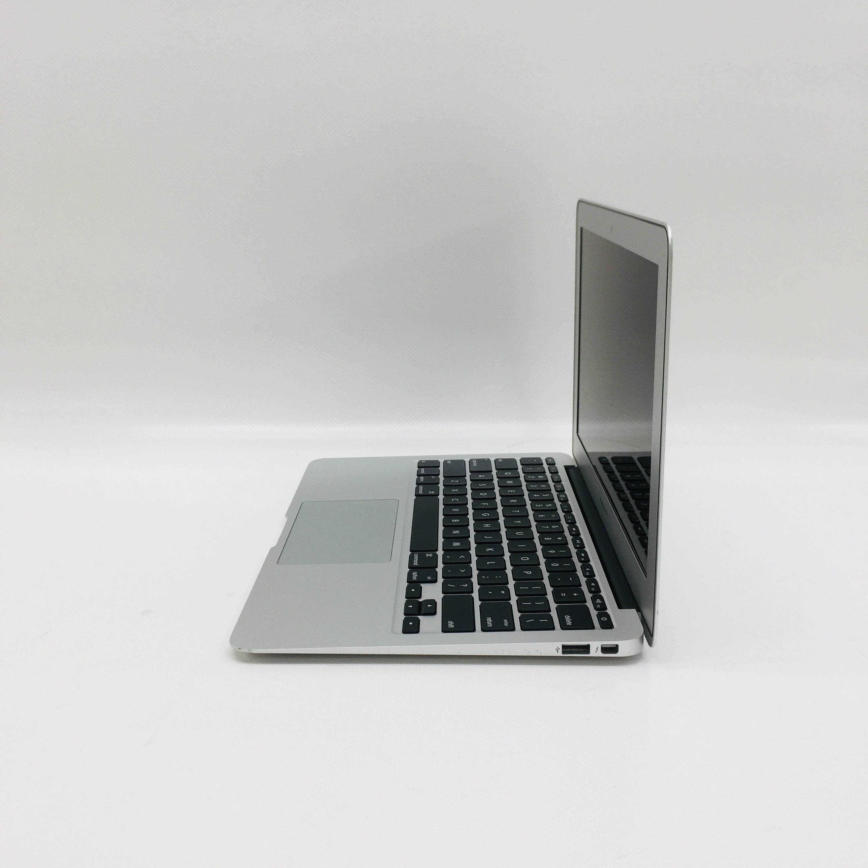 MacBook Air 11" Early 2015 (Intel Core i5 1.6 GHz 4 GB RAM 128 GB SSD), Intel Core i5 1.6 GHz, 4 GB RAM, 128 GB SSD, image 3
